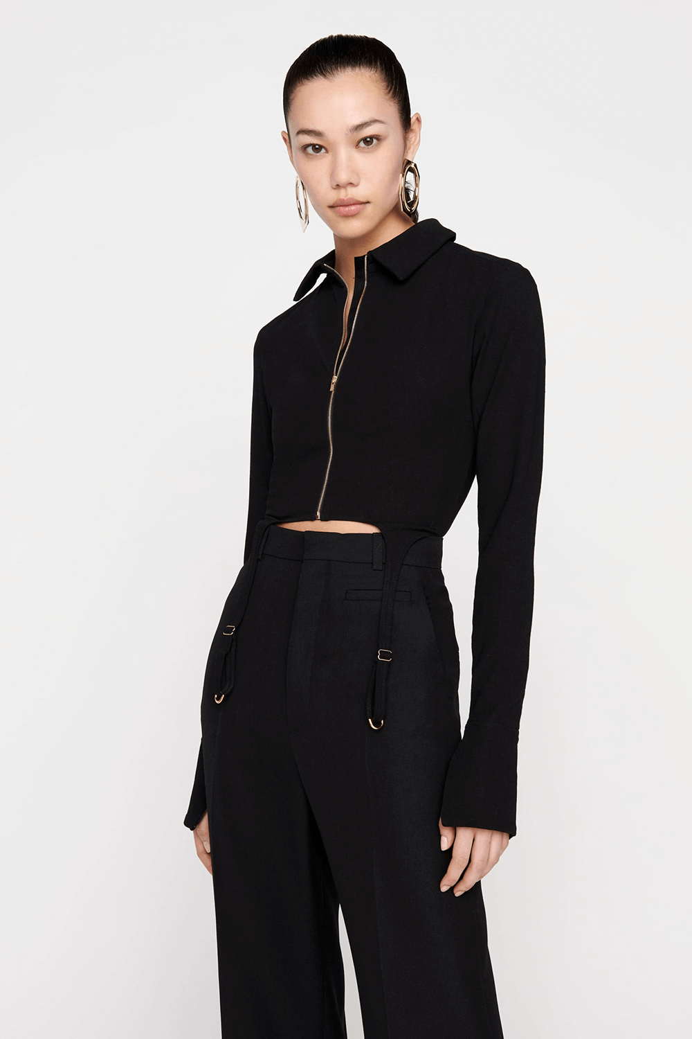 La chemise Draio Shirt in Black image number null JACQUEMUS